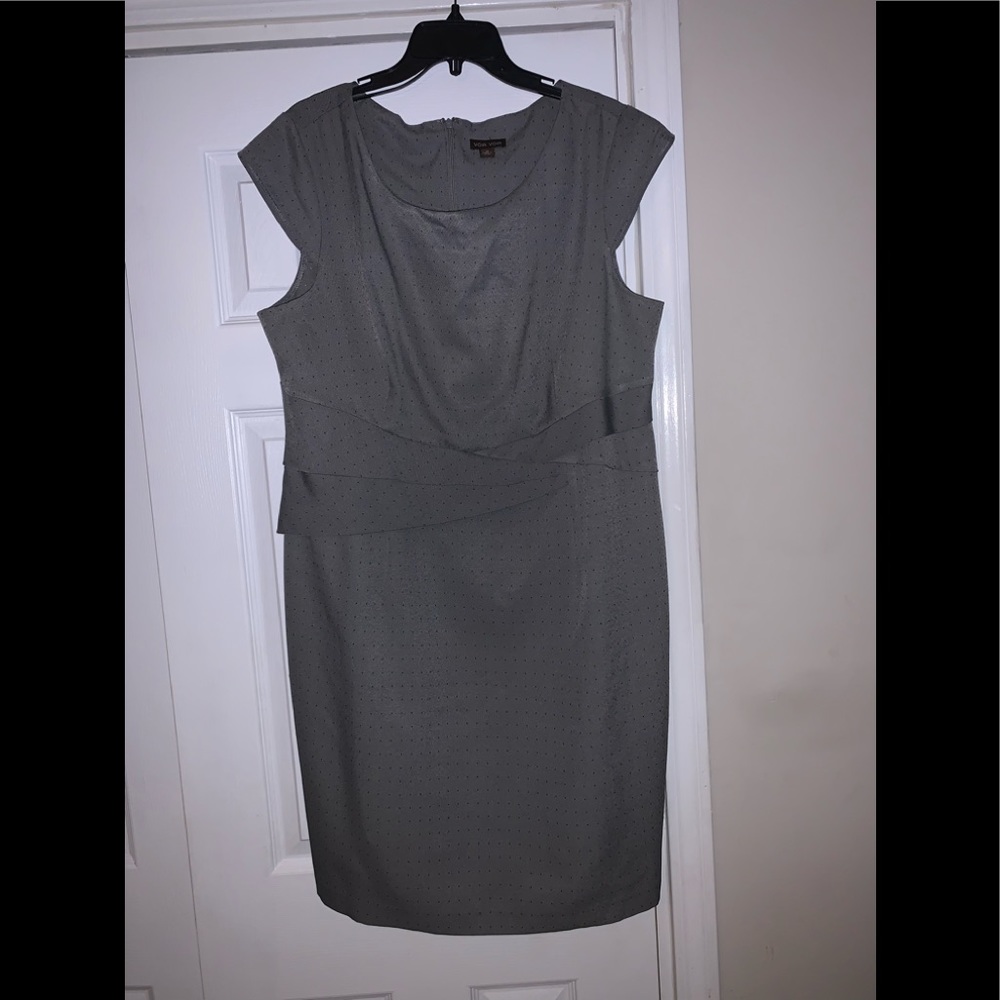 Voir Voir Gray with Black Dress, Size 16